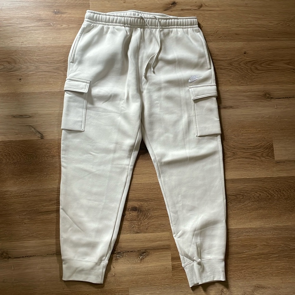 Men’s Nike Cargo Jogger Sweats